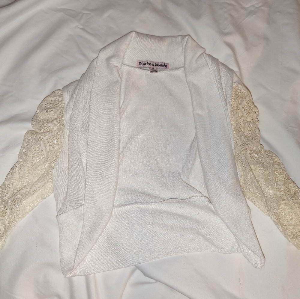 Off white cropped cardigan Size M